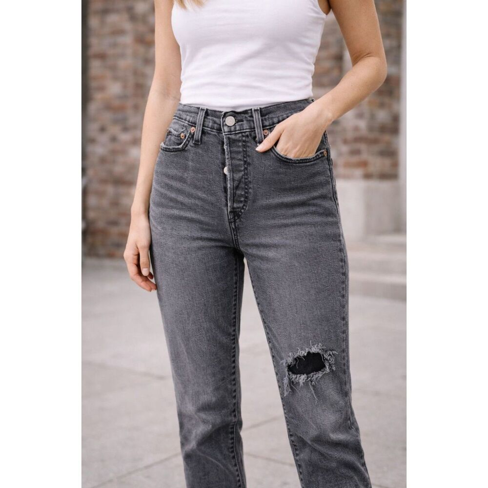 LEVIS Wedgie Distressed Ankle Denim Gray Wash Sz 28